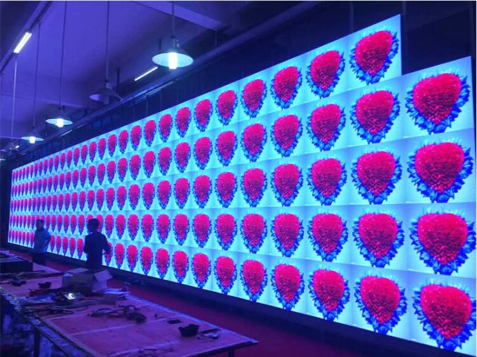 屋内LEDの広告の表示5mmピクセル ピッチのショッピング モールの昇進機能