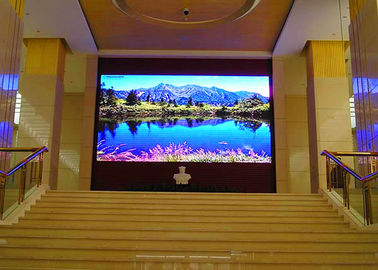 P3屋内HD LEDのビデオ壁の会議室のLED表示AC 110/220v高い明るさ サプライヤー