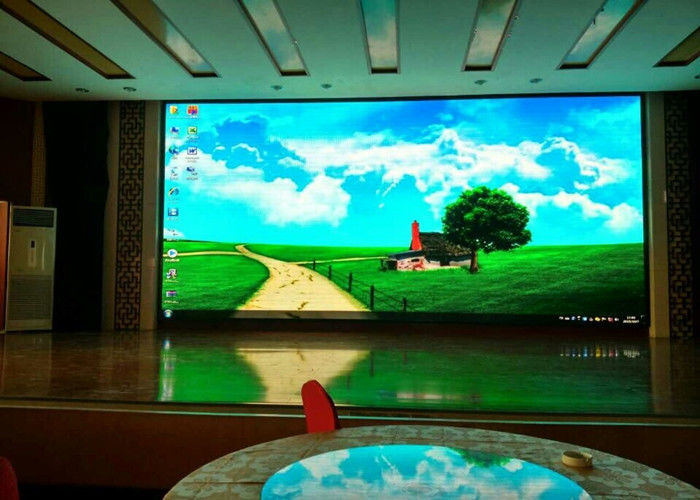中国 HD適用範囲が広い屋内LED表示板、フル カラーLEDのパネルを広告するP4 工場