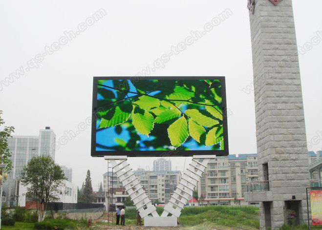 中国 プログラム可能なP4高リゾリューションのLED表示ビデオ広告LEDミラー スクリーン 工場